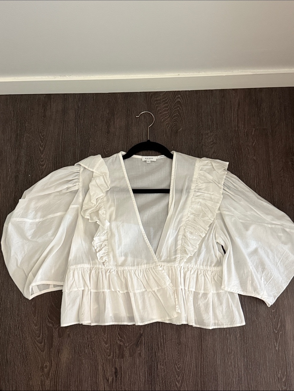 RHODE White Ruffle Wrap Blouse XS Puff Sleeve Deep V Peplum Top - Picture 4 of 4
